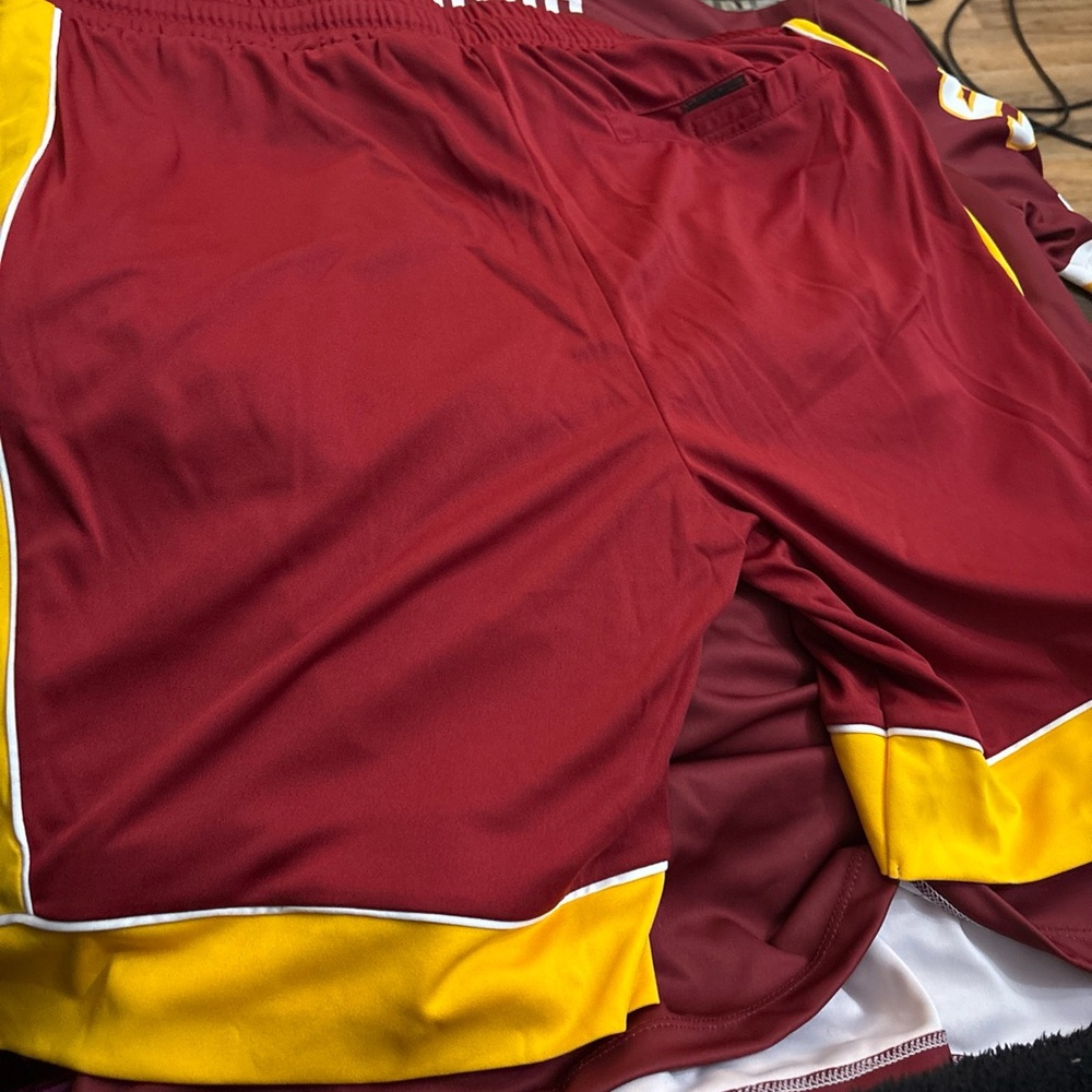 Nike Men's Red and Yellow Athletic Shorts